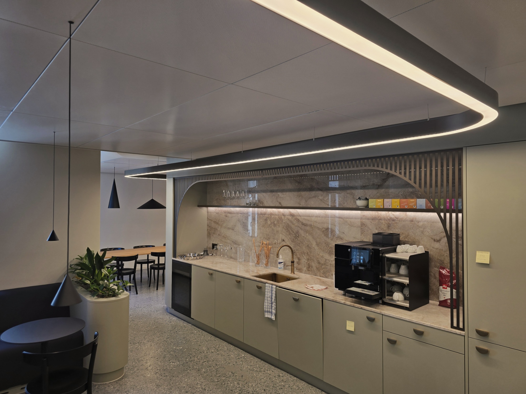 Barandun AG | 6300 Zug | Bürobeleuchtung Projektbild