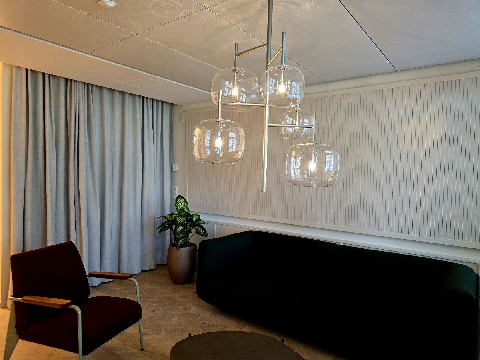 Barandun AG | 6300 Zug | Bürobeleuchtung Projektbild