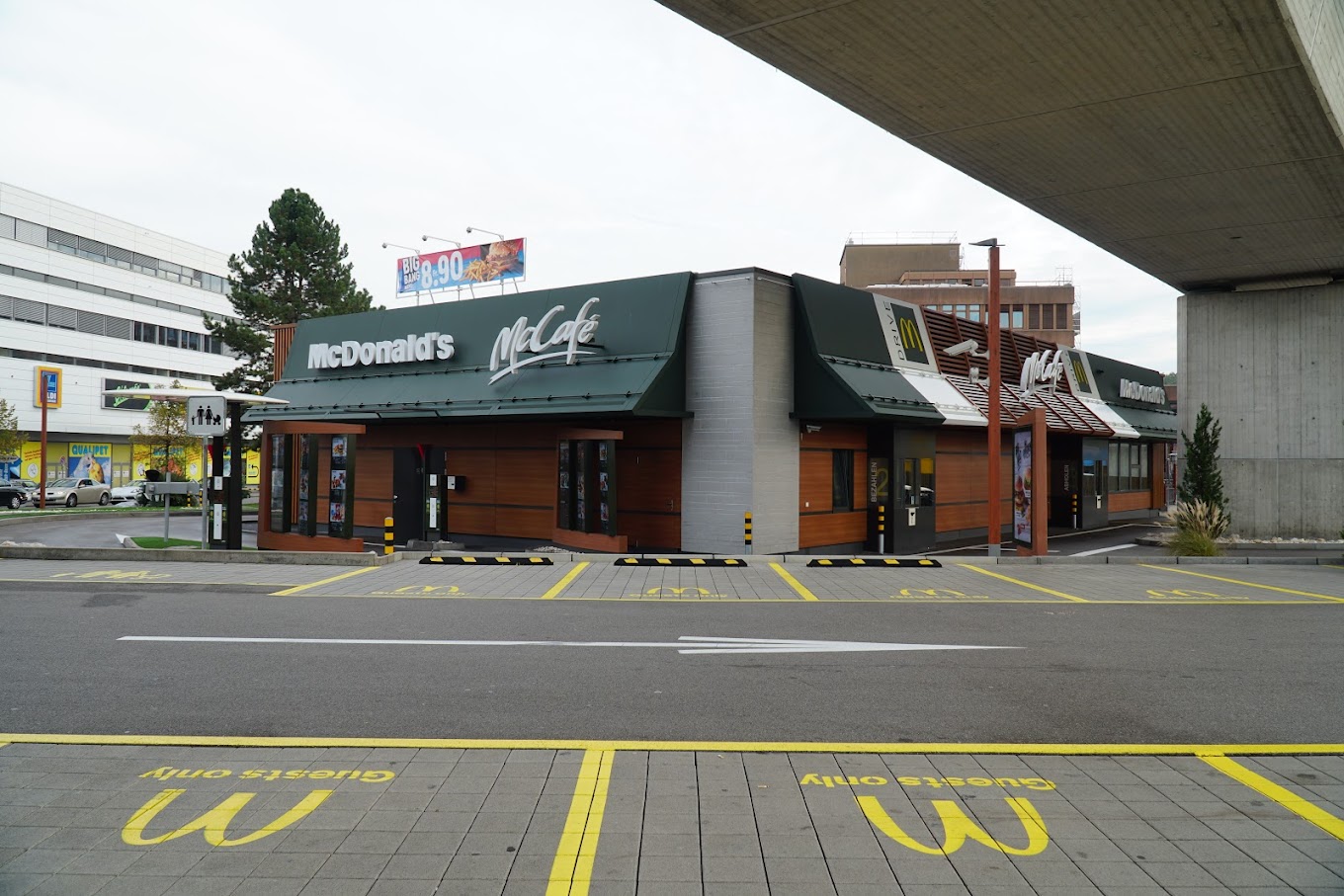 Titelbild McDonald's | 8305 Dietlikon