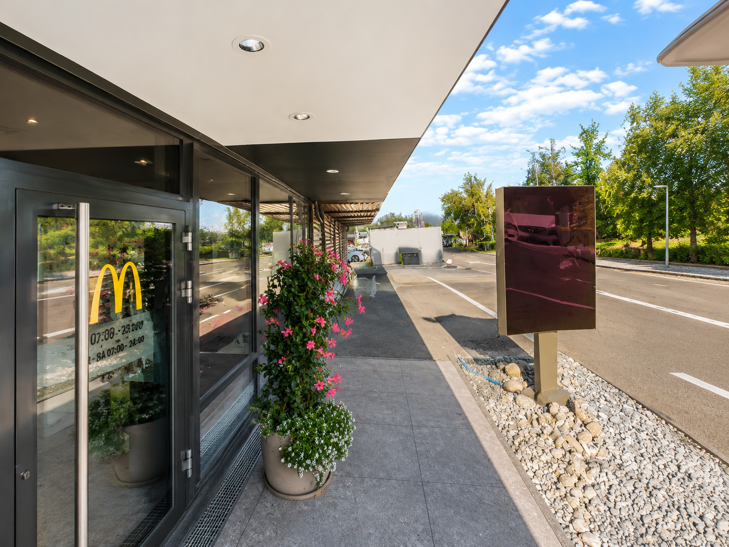 McDonald's | 8157 Dielsdorf Projektbild
