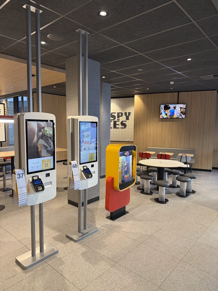 McDonald's | 5200 Brugg Projektbild